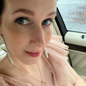 Meet your Posher, Lorien